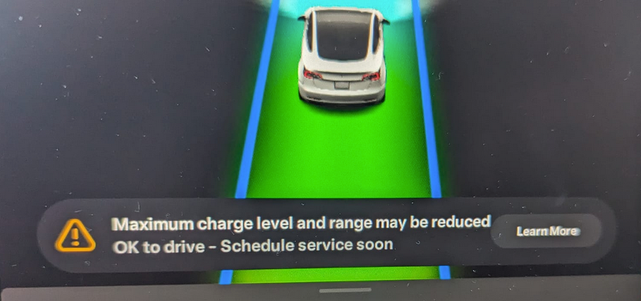 Tesla BMS_a066 "Maximum charge level and range reduced" alert clear